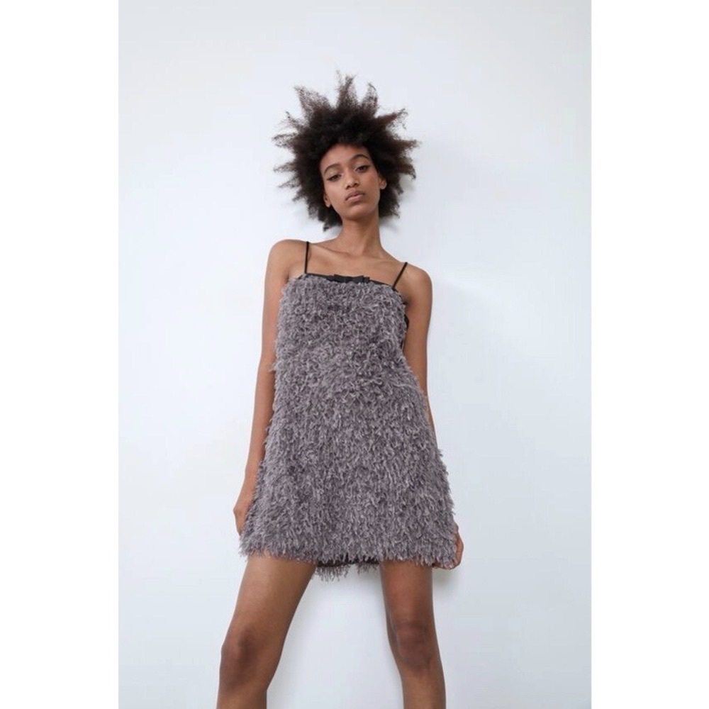 Zara Spaghetti Strap Faux Feather Mini Purple Dress Size Large